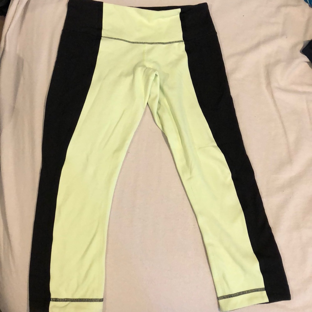 Lululemon crop